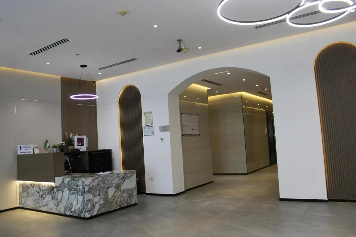 One Bed Apartment At A Great Location In Dubai Marina